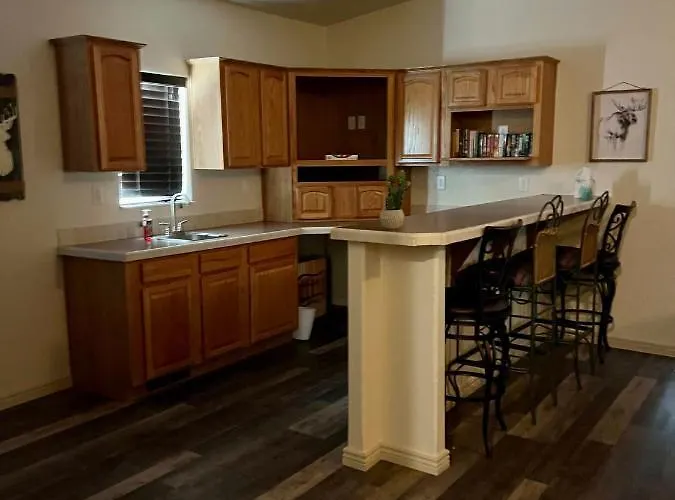 Dom wakacyjny Strip Pool House | Private Pool • Game • River Access