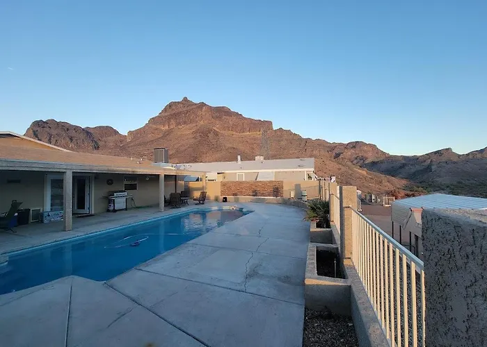 Strip Pool House | Private Pool • Game • River Access Dom wakacyjny Parker