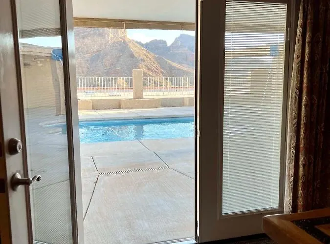 Strip Pool House | Private Pool • Game • River Access *